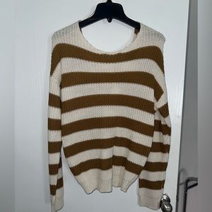 Striped knitted sweater. Small.